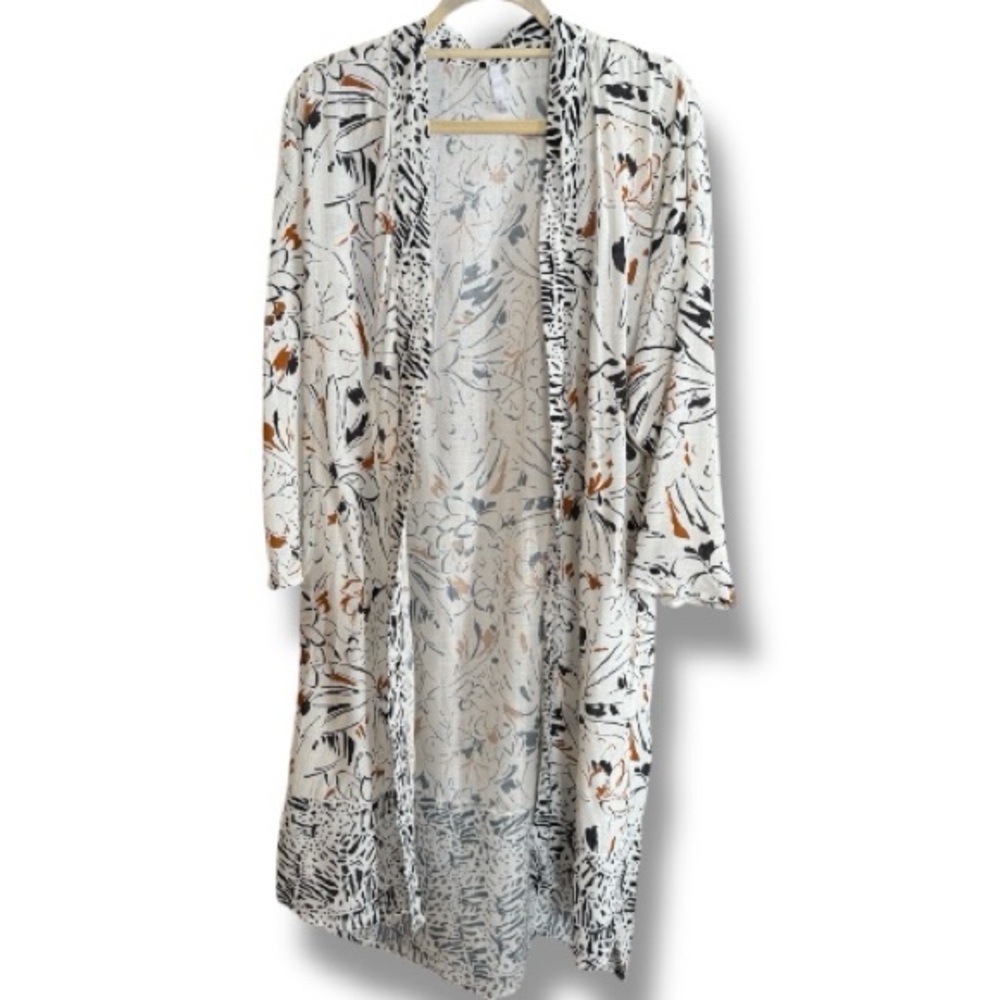 Lovlei Tatiana Ranch Long Kimono Size XS/S Ivory